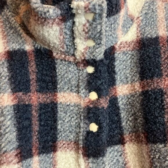 Berkeley Jensen half button collar,  plaid Sherpa. Multiple sizes. NWT. - Picture 3 of 11